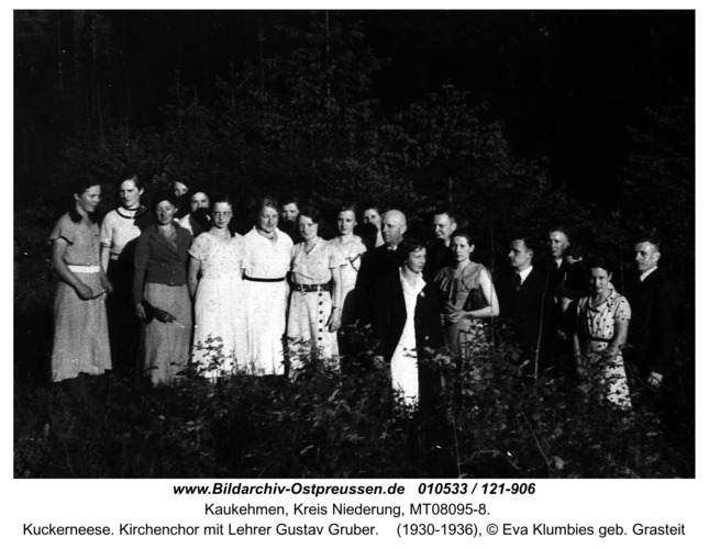 Kuckerneese. Kirchenchor mit Lehrer Gustav Gruber