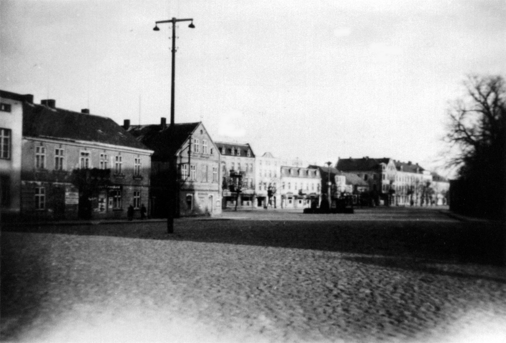 Kuckerneese, Partie am Markt. Links die Häuser Nr. 15 und 15a