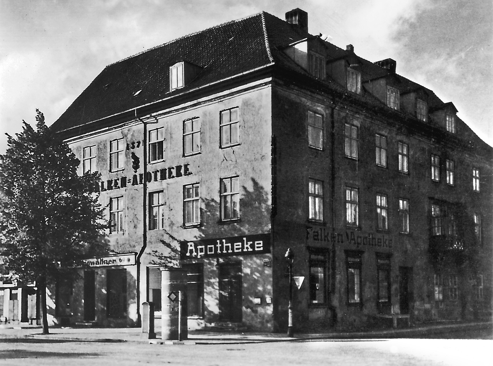 Tilsit, Deutsche Str. 69, Falken-Apotheke