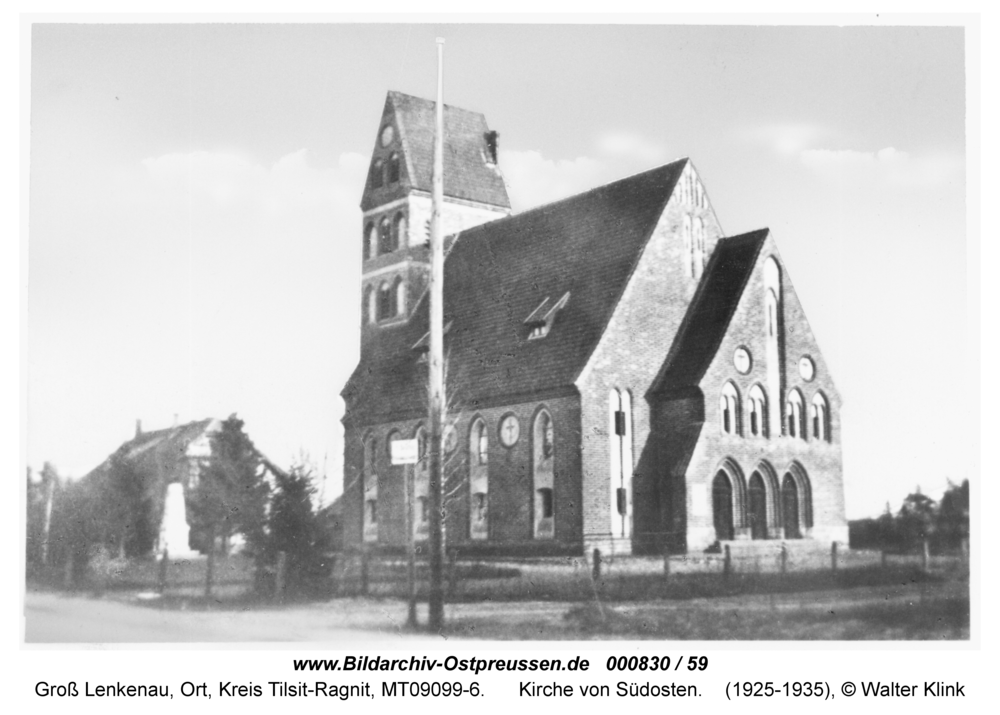 Groß Lenkenau, Kirche von Südosten