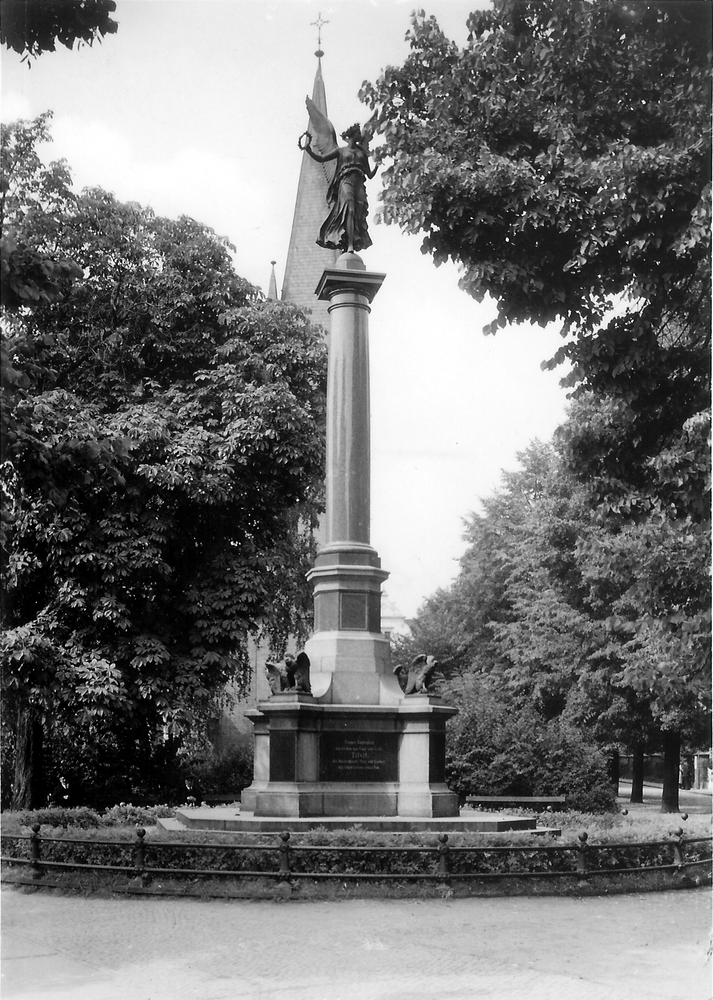 Tilsit, Kapellenweg, Kriegerdenkmal 1870-71