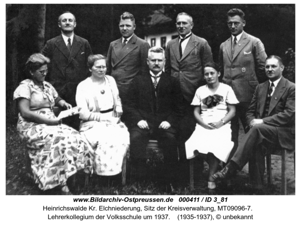 Heinrichswalde, Lehrerkollegium der Volksschule um 1937