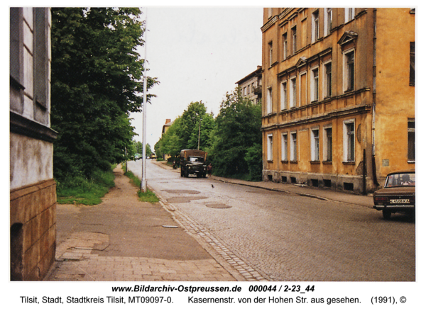 Tilsit, Kasernenstr. von der Hohen Str. aus gesehen