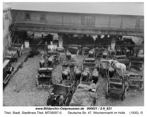 Tilsit, Deutsche Str. 47, Wochenmarkt im Hofe