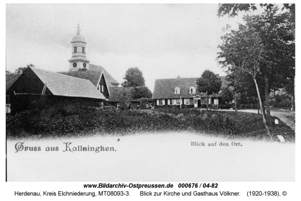 Herdenau, Blick zur Kirche und Gasthaus Völkner