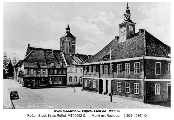 Rößel, Markt mit Rathaus