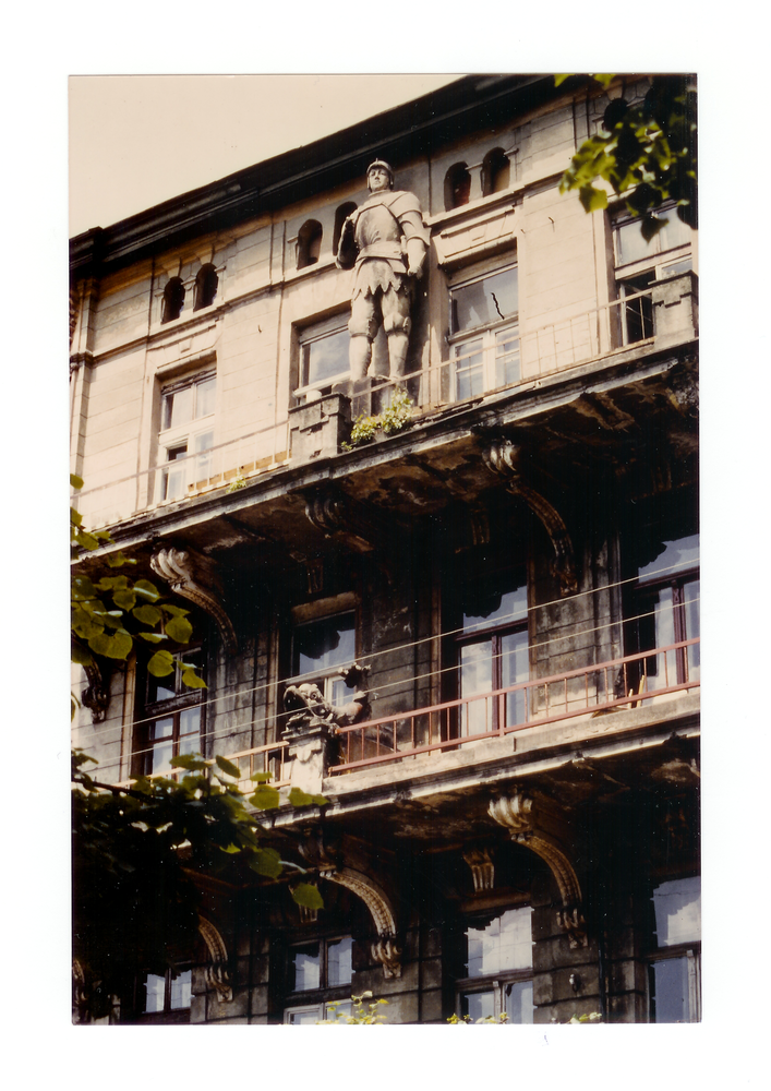 Tilsit, Hohe Straße 10, das Haus mit dem Ritter