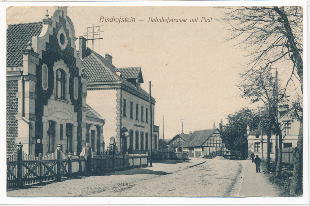 Bischofstein, Bahnhofstraße mit Post