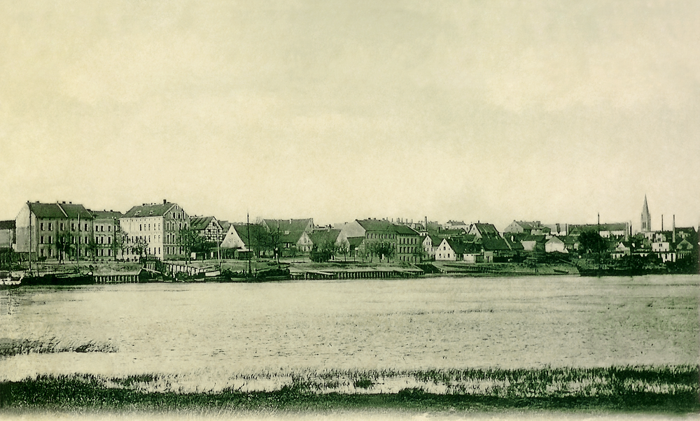 Tilsit, Panorama vom nördlichen Memelufer, rechter Teil