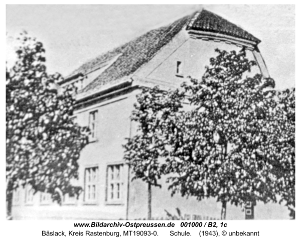 Bäslack, Schule