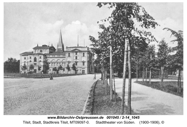 Tilsit, Stadttheater von Süden