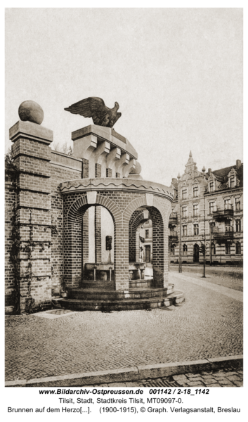 Tilsit, Brunnen auf dem Herzog-Albrecht-Platz