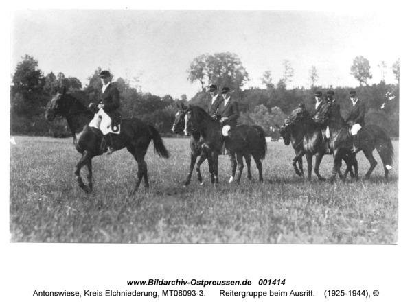 Antonswiese, Reitergruppe beim Ausritt