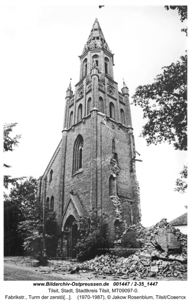 Tilsit, Fabrikstr., Turm der zerstörten kath. Kirche