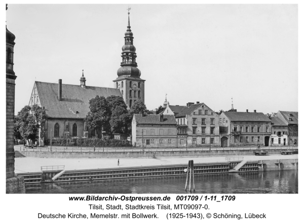 Tilsit, Deutsche Kirche, Memelstr. mit Bollwerk