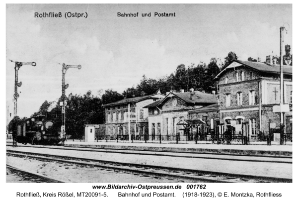 Rothfließ, Bahnhof und Postamt