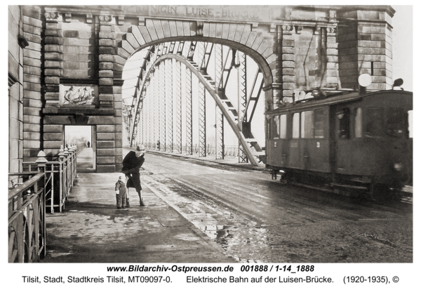 Tilsit, Elektrische Bahn auf der Luisen-Brücke