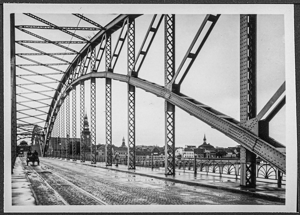 Tilsit, Blick von der Luisen-Brücke auf die Stadt
