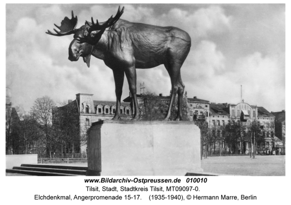 Tilsit, Elchdenkmal, Angerpromenade 15-17