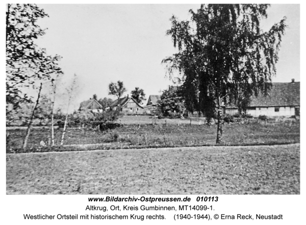 Altkrug, Westlicher Ortsteil mit historischem Krug rechts