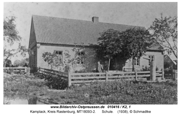 Kamplack, Schule