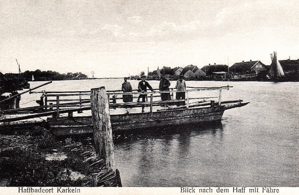 Karkeln, Blick zum Haff mit Fähre