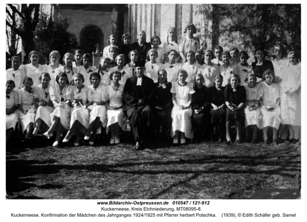 Kuckerneese. Konfirmation der Mädchen des Jahrganges 1924/1925 mit Pfarrer herbert Potschka