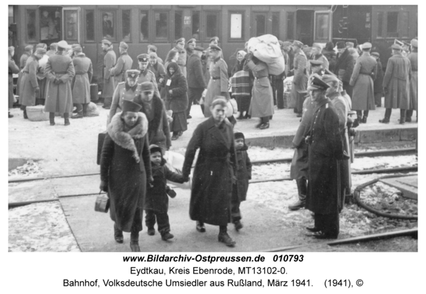 Eydtkau, Bahnhof, Volksdeutsche Umsiedler aus Rußland, März 1941