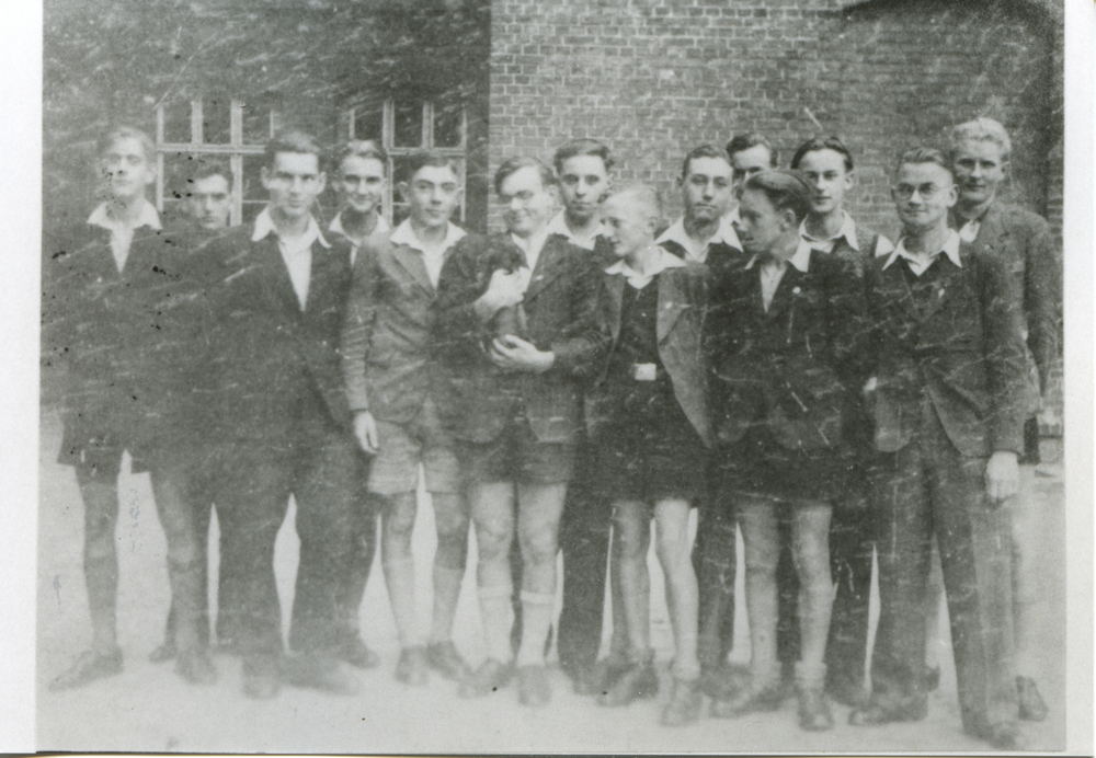 Bartenstein, Kl. 7(J) der Oberschule, kurz bevor Teil der Schüler Marinehelfer wird