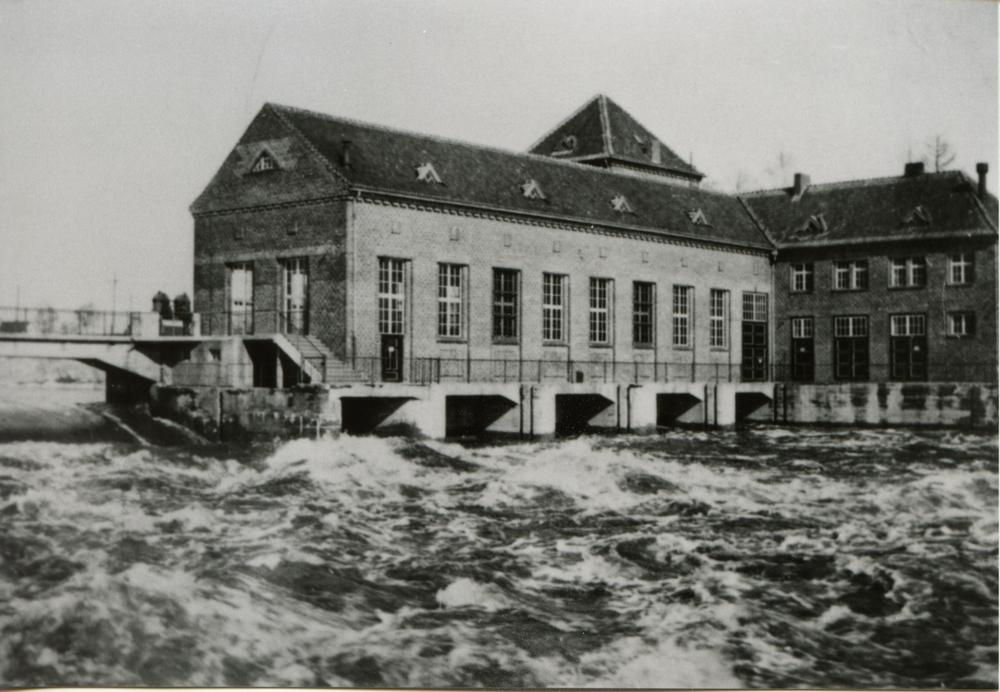 Groß Wohnsdorf, Kraftwerk von der Unterseite aus gesehen