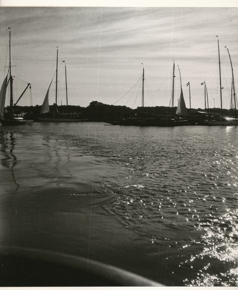 Frisches Haff?, Fischerboote am Ufer