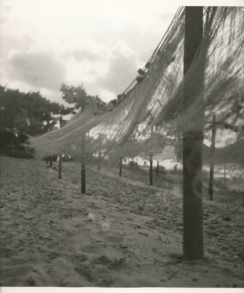 Ostsee, Trocknende Netze am Strand