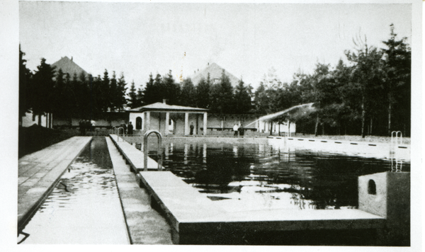 Bartenstein, Badeanstalt neben dem städt. Wasserwerk