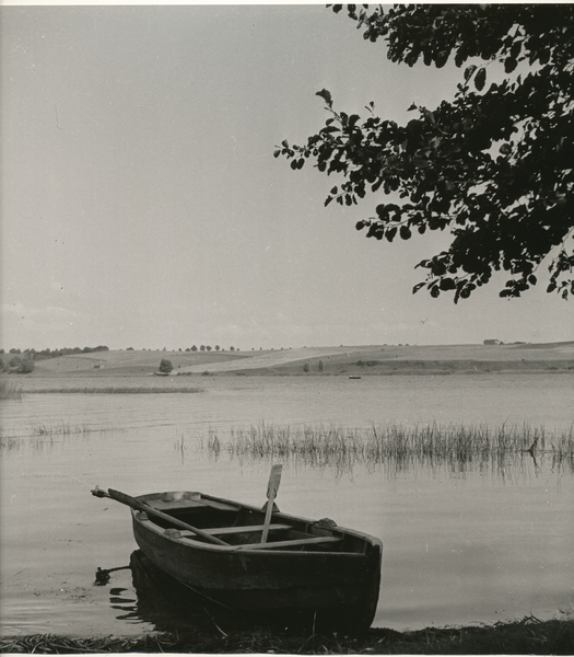 Masuren wo?, Masurischer See mit Ruderboot