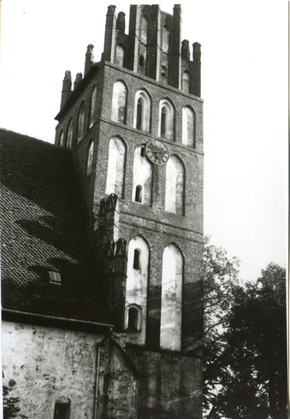 Schönbruch Kr. Bartenstein, Blick zum Kirchturm