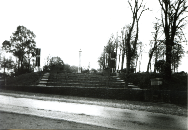 Bartenstein, Soldatenfriedhof auf dem Kullenberg