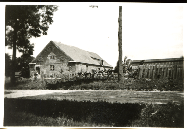 Ludwigshof Kr. Bartenstein, Hof von Jacob Brauer von der Chaussee aus gesehen