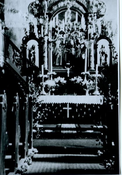 Falkenau, Ev. Kirche, Geschmückter Altar zur Hochzeit von Augusta Arndt