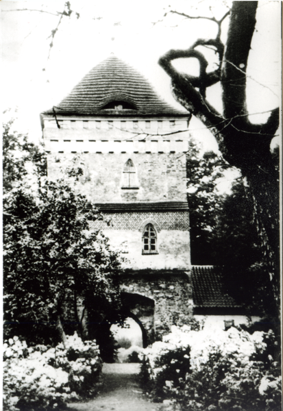 Groß Wohnsdorf, Torturm der ehem. Ordensburg, Innenansicht