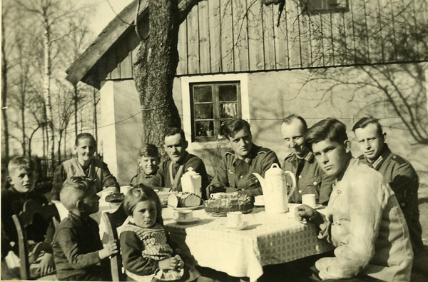 Parwen, Familie Friedrich und Meta Jährling geb. Pallentin