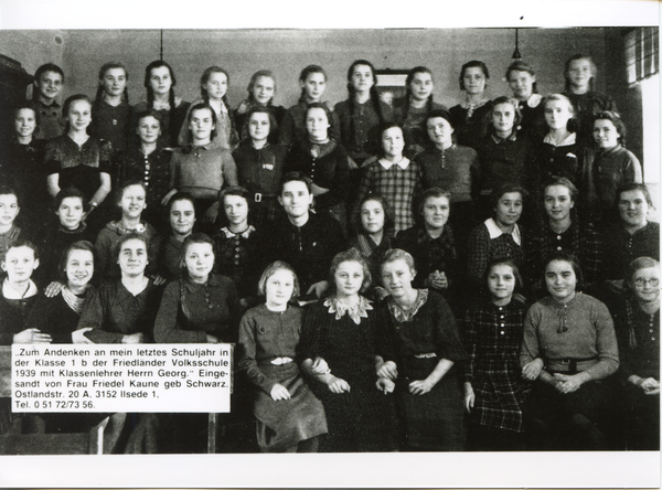 Friedland (Ostpr.), Schule, Klassenbild Kl. 1b mit Klassenlehrer Otmar Georg