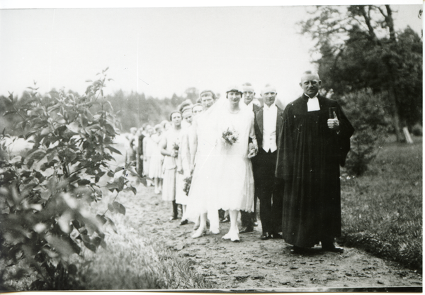 Pohiebels Kr. Bartenstein, Hochzeit Ilse Weiß/Karl Kahnert, Stolzenfeld mit Dompfarrer Willigmann, Königsberg