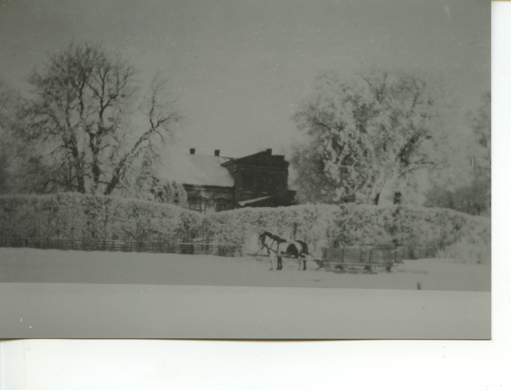 Heyde Kr. Bartenstein, Gutshaus, Hofteich im Winter beim Eiseinfahren