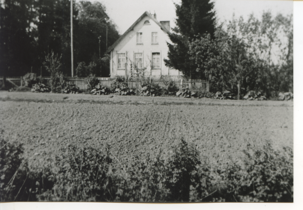 Redden Kr. Bartenstein, Schule