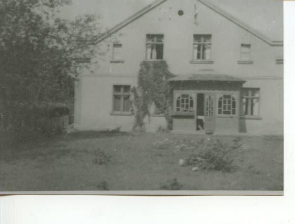 Rosenort Kr. Bartenstein, Wohnhaus Druschke/Emil Kuhr, Verandagiebel