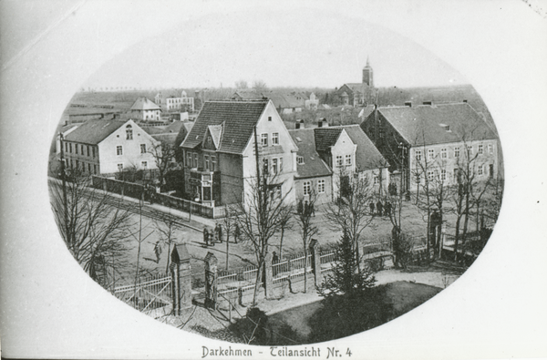 Darkehmen, Ortsteilansicht, Ecke Gudwaller- Lindenstraße