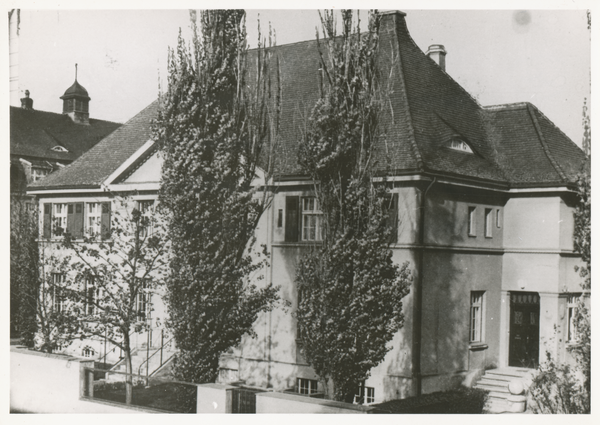 Schirwindt oder Schloßberg?, Wohnhaus