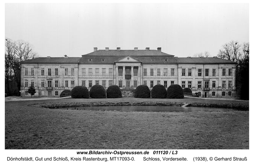 Dönhofstädt, Schloss, Vorderseite