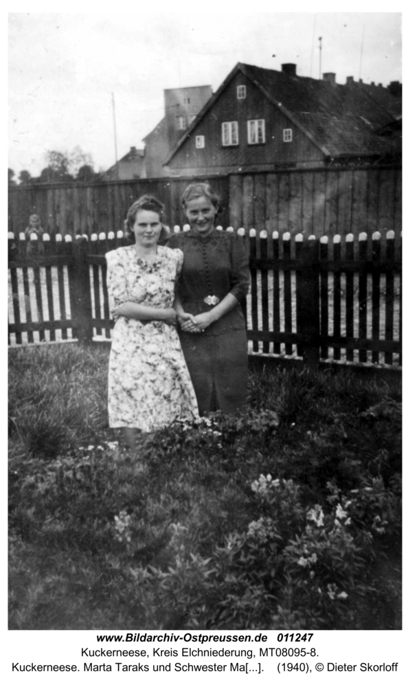 Kuckerneese. Marta Taraks und Schwester Margret Skorloff geb. Taraks