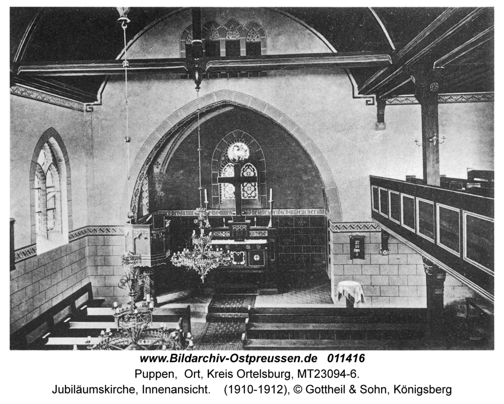 Puppen, Jubiläumskirche, Innenansicht